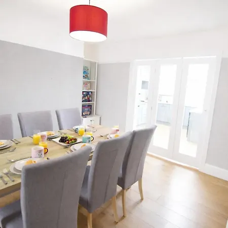 Stylish Retreat I Private Garden & Free Parking I Yorkshire 度假居