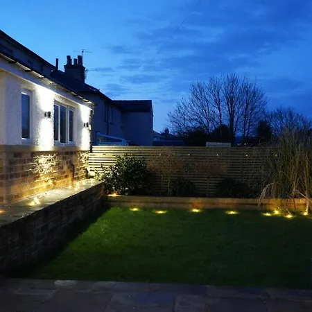 Stylish Retreat I Private Garden & Free Parking I Yorkshire *